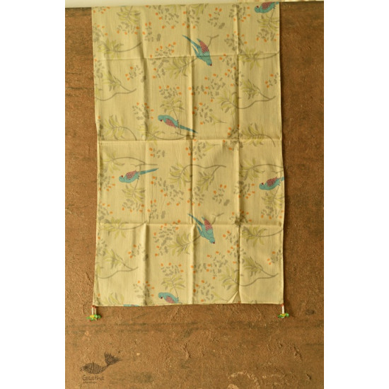 shop hand printed Beige stoles