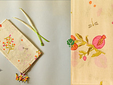 Nisarg . निसर्ग ✮ Printed Cotton Stole - Pink Flower Motif