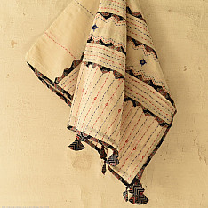 Ajrakh Applique - Embroidered Cotton Dupatta - Off White
