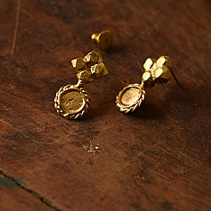 Prabha . प्रभा | Dhokra Brass Stud Earring