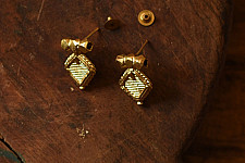 Prabha . प्रभा | Handmade Brass Earring - Dhokra Stud