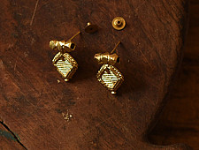 Prabha . प्रभा | Handmade Brass Earring - Dhokra Stud