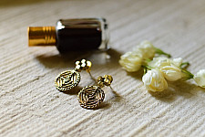 Prabha . प्रभा | Dhokra (Brass) Stud Earring