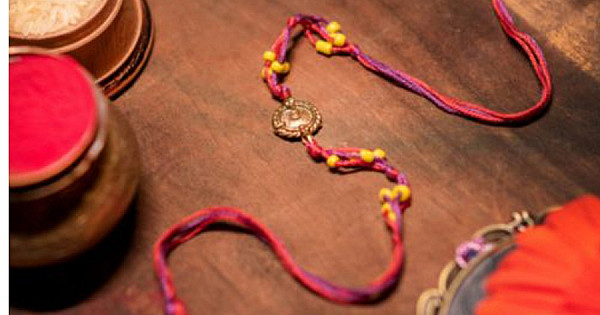 Tribal Dokra Craft Brass & Threadwork Rakhi 40