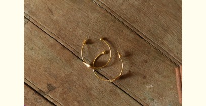 Prabha . प्रभा ❄ Handmade Brass Dhokra Round Bali Earring
