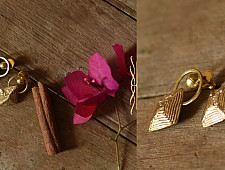 Prabha . प्रभा ❄ Brass Dhokra Stud Earring