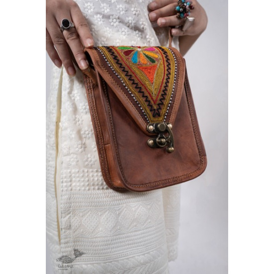 online embroidered leather hand bag