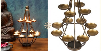 Table Top ~ Wire Tealight Holder 