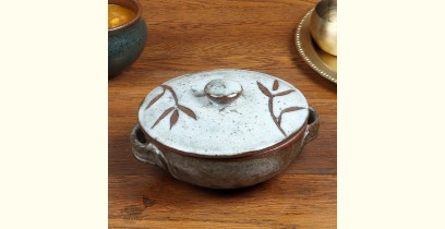 Nakshikathaa | Ceramic Serving Bowl with Lid - Olive Green