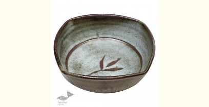 Nakshikathaa | Ceramic Serving Bowl - Olive Green