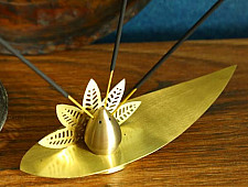Nakshikathaa ✠ Incense Holder Gold ✠ 8