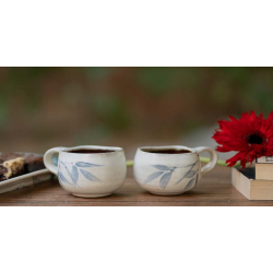 Nakshikathaa ✠ White and Blue Cups (Round base) - Set of 2