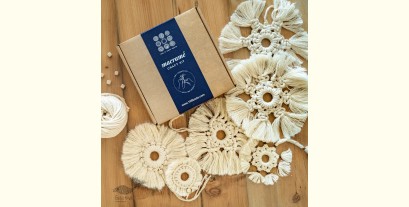 Knotted ▣ Snowflakes Craft Kit (Set of 6)