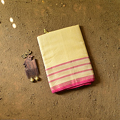 Pavitra . पवित्रा | Handwoven Maheshwari Silk Saree