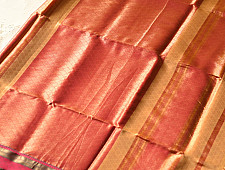 Pavitra . पवित्रा | Handwoven Maheshwari Silk & Zari Saree  (Zari Brocade)