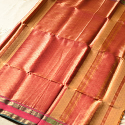 Pavitra . पवित्रा | Handwoven Maheshwari Silk & Zari Saree  (Zari Brocade)