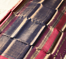 Pavitra . पवित्रा | Handwoven Maheshwari Silk Saree / Zari Brocade