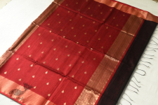 Pavitra . पवित्रा | Handwoven Maheshwari Saree - Black & Maroon