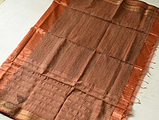 Pavitra . पवित्रा | Handwoven Maheshwari Silk Saree With Zari Border - Rose Gold Color