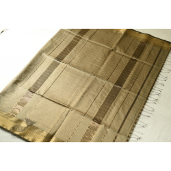 Pavitra . पवित्रा | Handwoven Maheshwari Saree With Zari Border & Checks - Grey