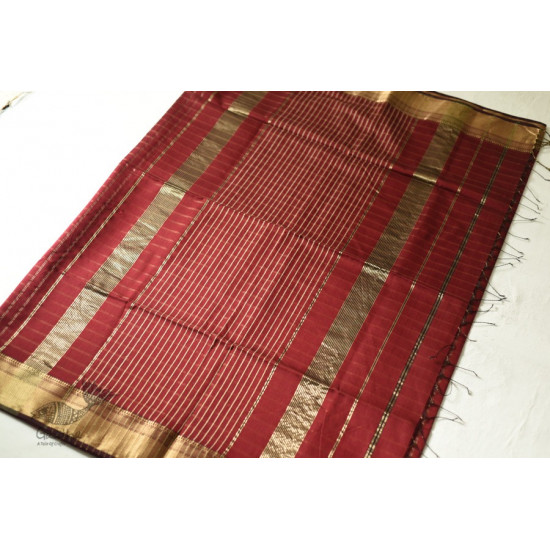 buy  Handwoven Maheshwari Maroon With Golder Border Saree