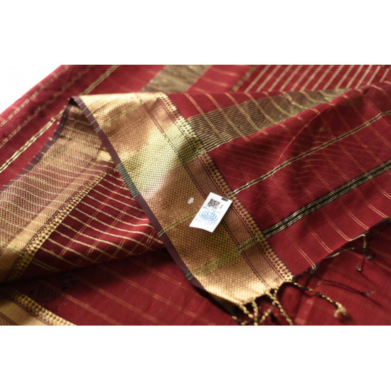 buy  Handwoven Maheshwari Maroon With Golder Border Saree