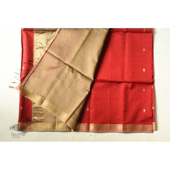 buy  Handwoven Maheshwari Red Saree With Golden Pallu 