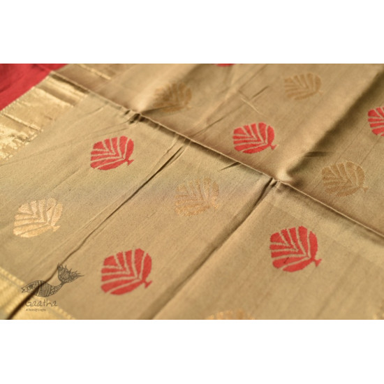 buy  Handwoven Maheshwari Red Saree With Golden Pallu 