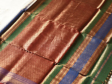 Pavitra . पवित्रा | Handwoven Maheshwari Silk & Zari Green Saree ( Zari Brocade)