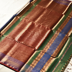 Pavitra . पवित्रा | Handwoven Maheshwari Silk & Zari Green Saree ( Zari Brocade)