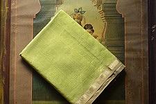 Colors of Devotion | Handwoven Maheshwari Silk Saree ~ Liril Green