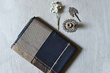 Pavitra . पवित्रा | Handloom Maheshwari Silk Black Saree ~ Zari Butta