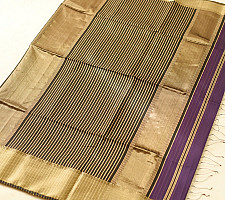 Pavitra . पवित्रा | Handloom Maheshwari Silk Violet Saree