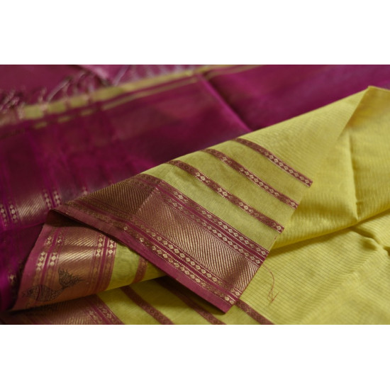 maheshwari handwoven silk saree with zari border