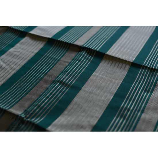 maheshwari handwoven silk dark green saree with golden border