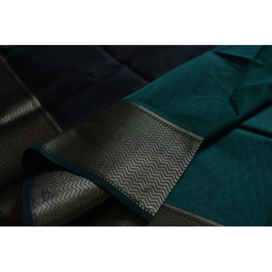 maheshwari handwoven silk dark green saree with golden border