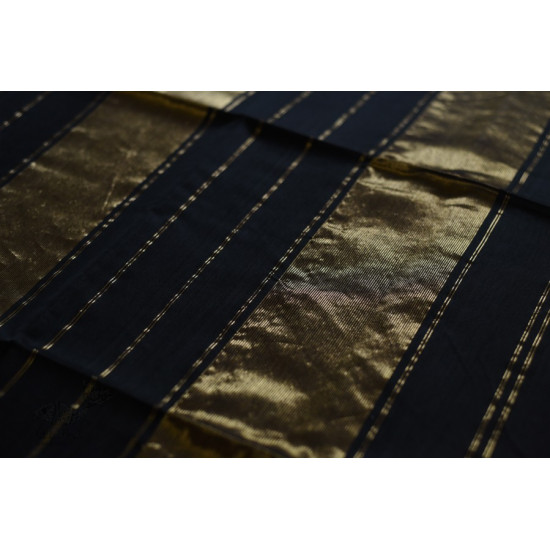 maheshwari handwoven silk black saree with zari border