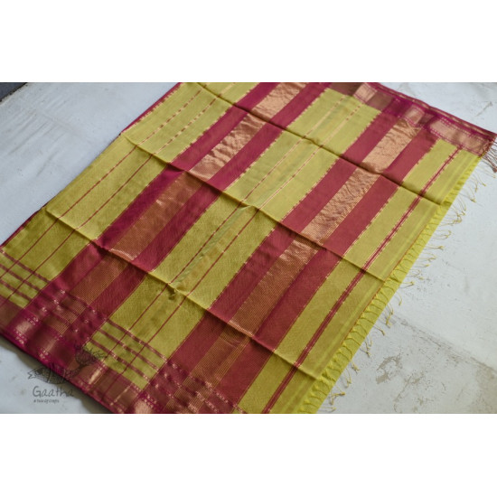 maheshwari handwoven silk saree with zari border