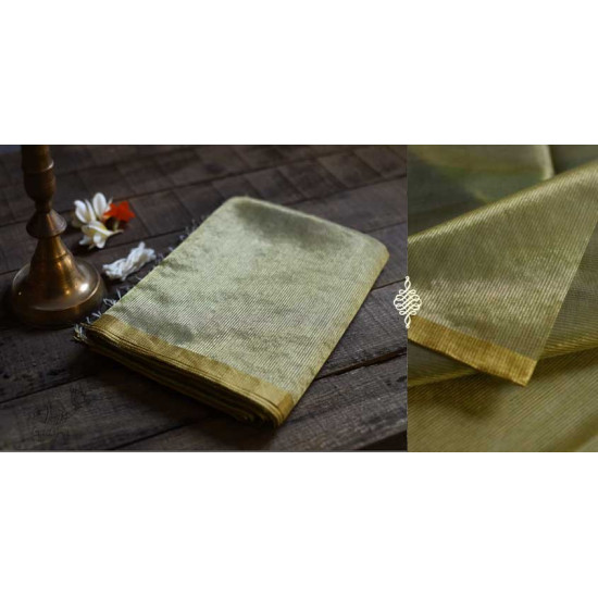 maheshwari handwoven silk light green saree with zari border