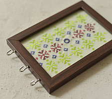 Soof | Hand Embroidered ~ Key Holder