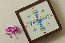 Soof | Hand Embroidered Multipurpose Box (Two Options) - 8x8x2 inch
