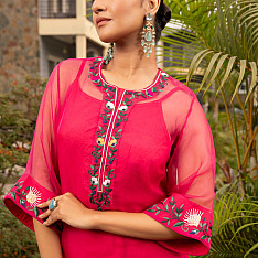 Advaya . अद्वया | Hand Embroidered Chanderi Kurta Set