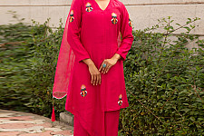 Advaya . अद्वया | Hand Embroidered Chanderi Kurta Set with Organza Dupatta