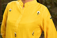 Advaya . अद्वया | Hand Embroidered Chanderi Silk Co Ord Set (Set of 2)