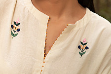 Advaya . अद्वया | Hand Embroidered Chanderi Kaftan with Pant (Set of 2)