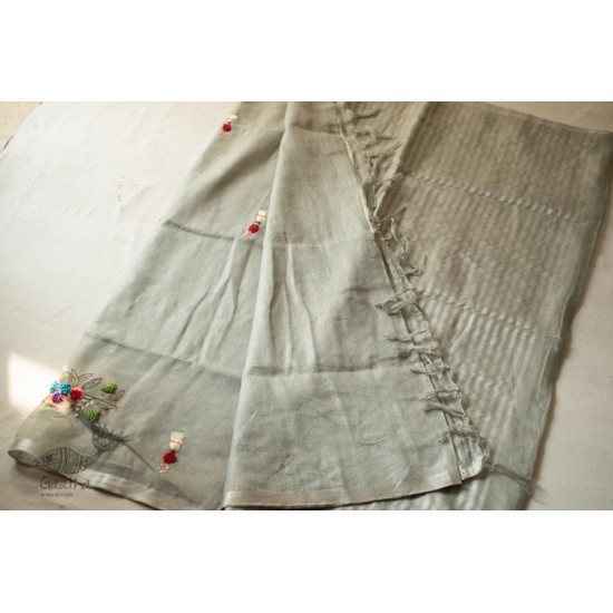 shop Handloom Linen Saree - Hand Embroidered