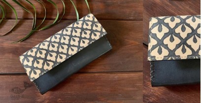 रिक्त . Rikt | Leather Hand Bag ♠ Nala - the clutch wallet ♠ 9