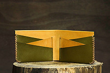 रिक्त . Rikt | Leather ~ Classic Wallet - Olive