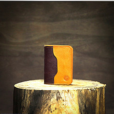 रिक्त . Rikt | Leather ~  Card Wallet - Wine