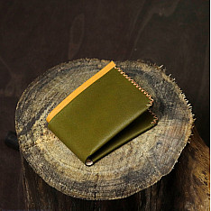 रिक्त . Rikt | Leather ~ Classic Wallet - Olive